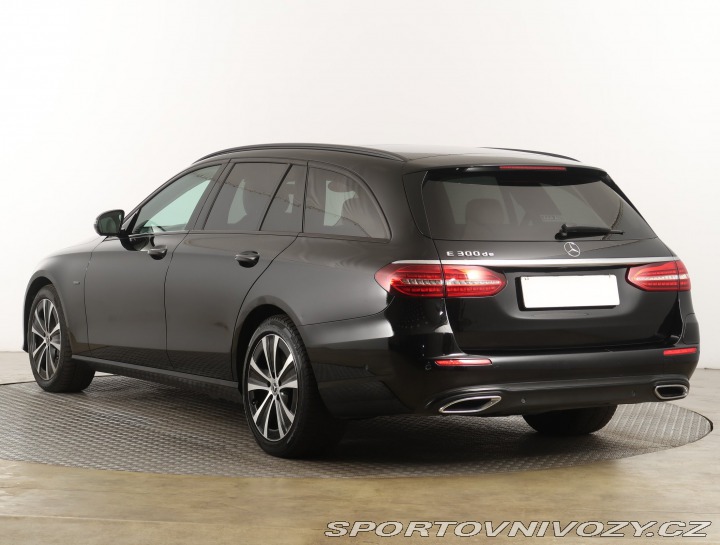 Mercedes-Benz E E 300 de 2020