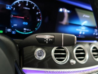 Mercedes-Benz E E 300 de 2020