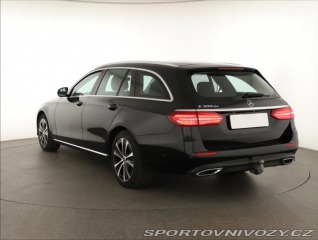 Mercedes-Benz E E 300 de 2019