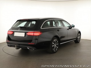 Mercedes-Benz E E 300 de 2019