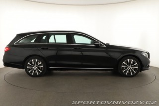 Mercedes-Benz E E 300 de 2019