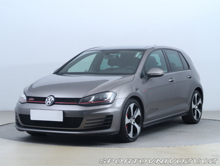 Volkswagen Golf 2.0 GTI 2015