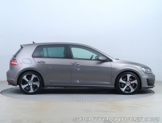 Volkswagen Golf 2.0 GTI 2015