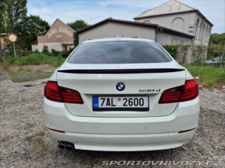 BMW 5 3,0 530D XDRIVE 2012