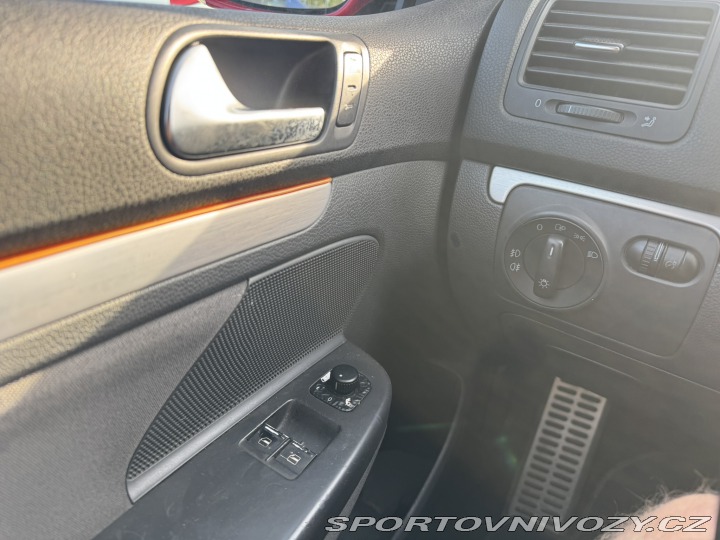 Volkswagen Golf GTI DSG 2,0 147 KW KOLA 2005