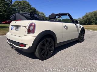 Mini Cooper R57 S 2009