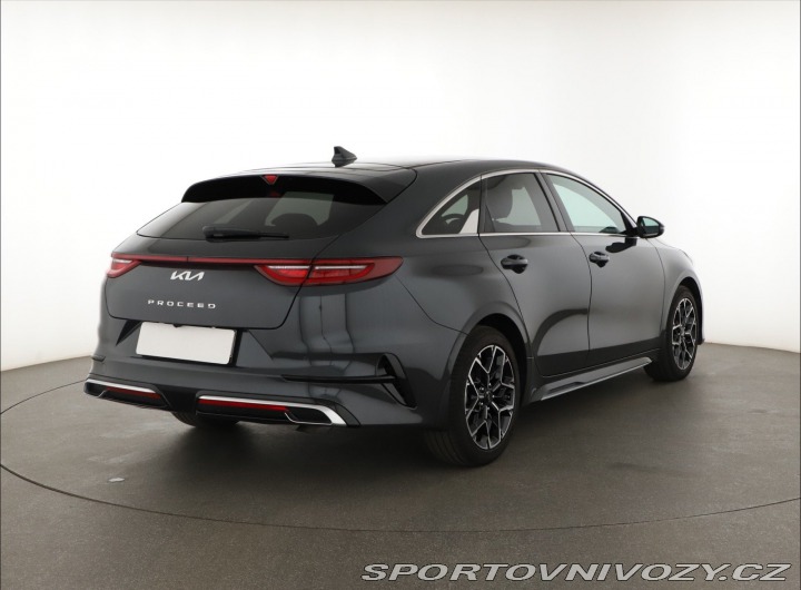 Kia ProCeed GT-Line 1.5 T-GDI 2024
