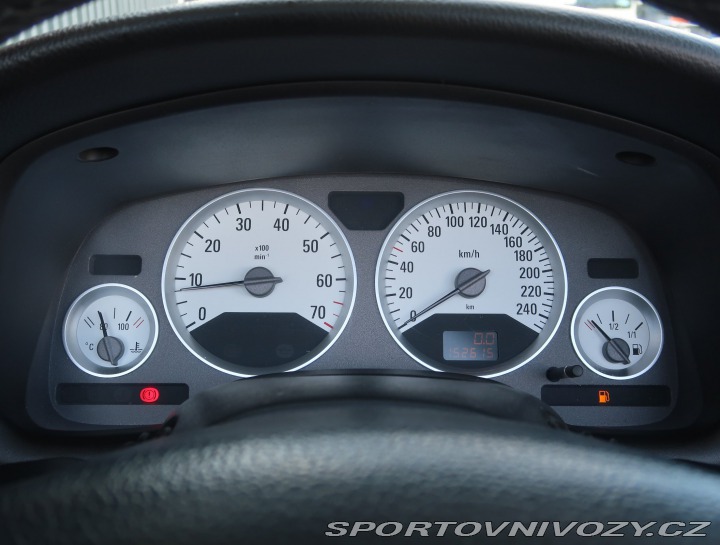 Opel Astra 2.2 16V 2003