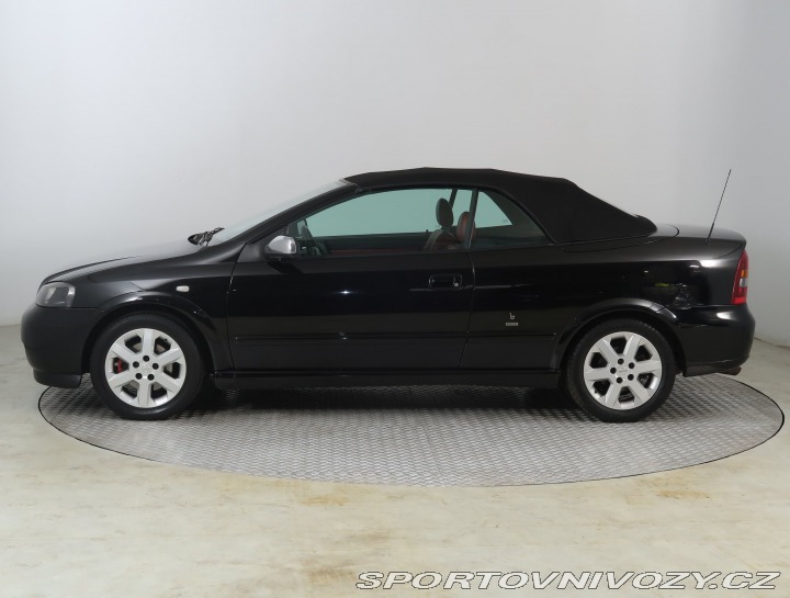 Opel Astra 2.2 16V 2003
