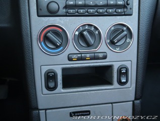 Opel Astra 2.2 16V 2003