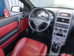 Opel Astra 2.2 16V 2003