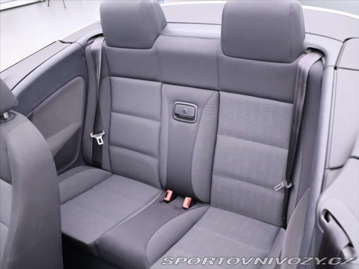 Volkswagen EOS 2,0 TDI 103kW Klima Navi 2012
