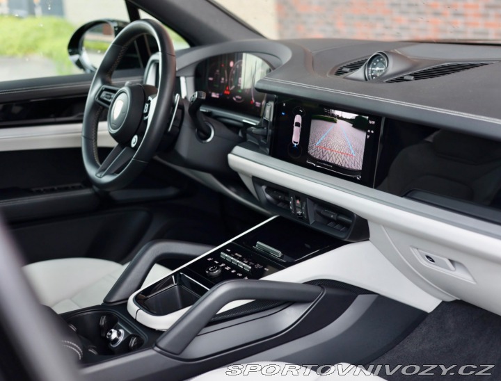 Porsche Cayenne 3.0 V6 e-Hybrid | BOSE - 2024