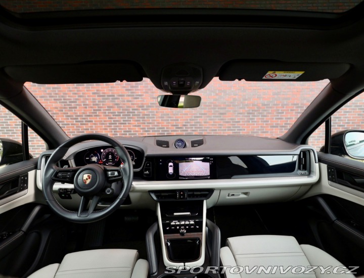 Porsche Cayenne 3.0 V6 e-Hybrid | BOSE - 2024