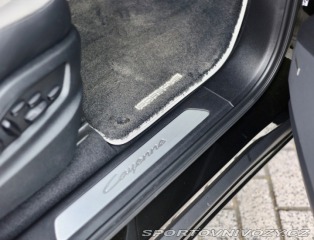 Porsche Cayenne 3.0 V6 e-Hybrid | BOSE - 2024