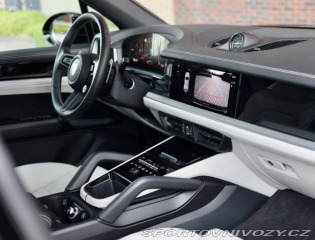 Porsche Cayenne 3.0 V6 e-Hybrid | BOSE - 2024