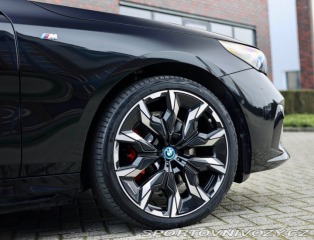 BMW 5 Touring  530e xDrive  M S 2024