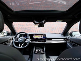 BMW 5 Touring  530e xDrive  M S 2024