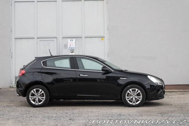 Alfa Romeo Giulietta 2.0 JTD 170k Distinctive 2013
