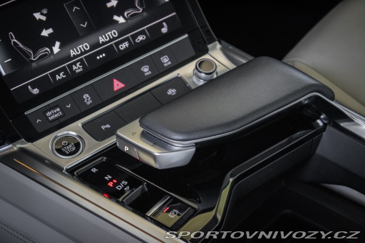 Audi Ostatní modely E-tron 50 quattro Advanced 2021
