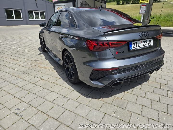 Audi RS3 2024