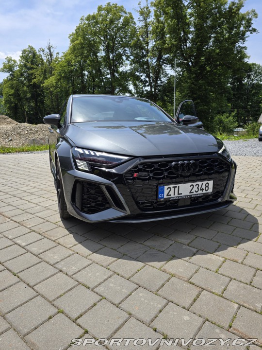 Audi RS3 2024