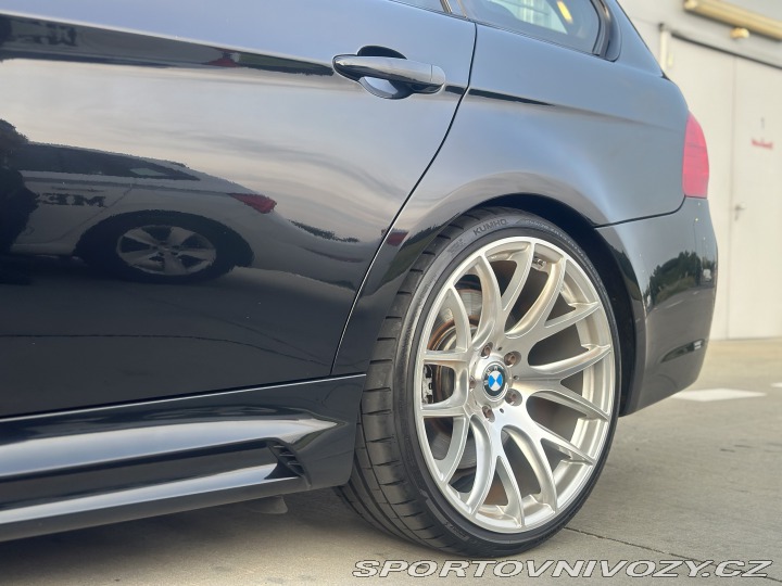 BMW 3 BMW RAD 3 335i COMBI FACE 2009