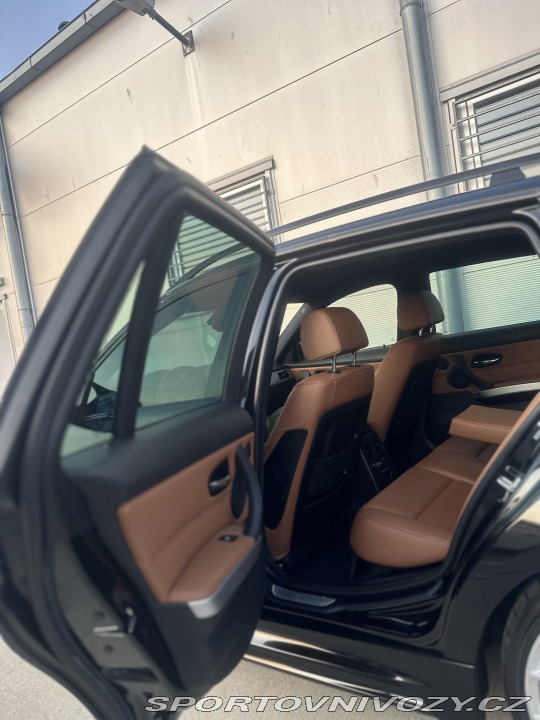 BMW 3 BMW RAD 3 335i COMBI FACE 2009