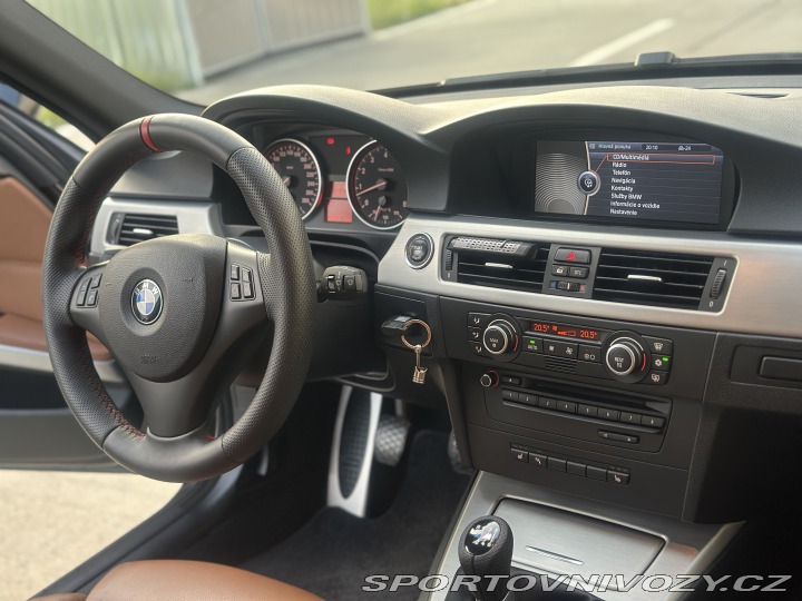 BMW 3 BMW RAD 3 335i COMBI FACE 2009