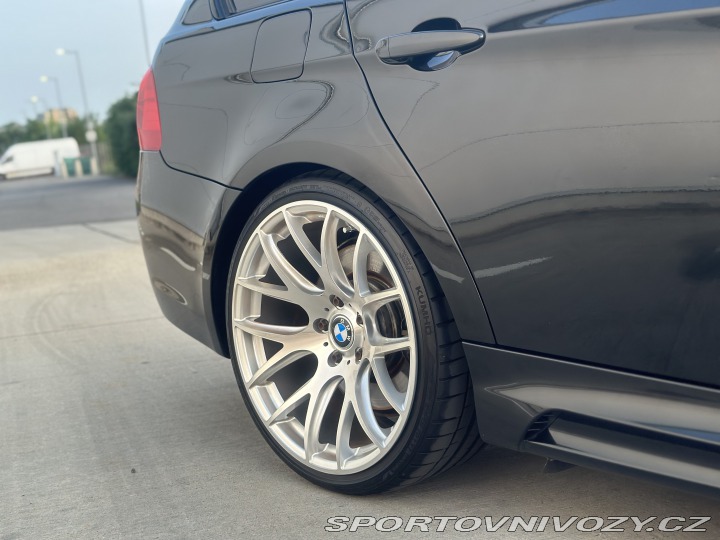 BMW 3 BMW RAD 3 335i COMBI FACE 2009