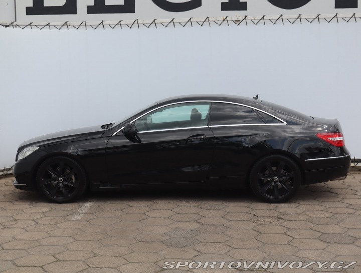 Mercedes-Benz E E 200 2010