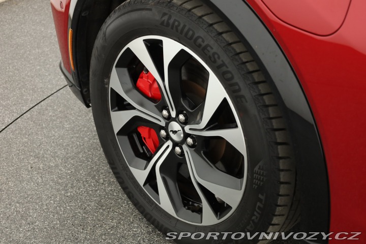 Ford Mustang Mach-E Standard Range AW 2021