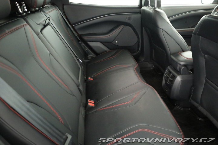 Ford Mustang Mach-E Standard Range AW 2021