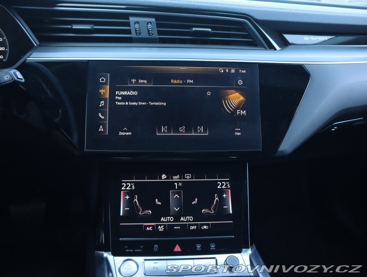 Audi Ostatní modely e-tron e-tron 50 quattro 2019
