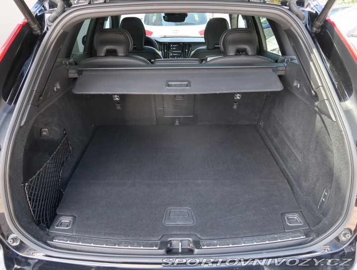 Volvo Ostatní modely XC60 T8 Twin Engine 2020