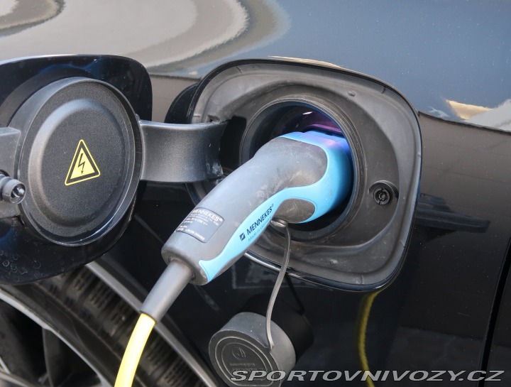 Volvo Ostatní modely XC60 T8 Twin Engine 2020