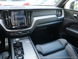 Volvo Ostatní modely XC60  T8 Twin Engine 2020