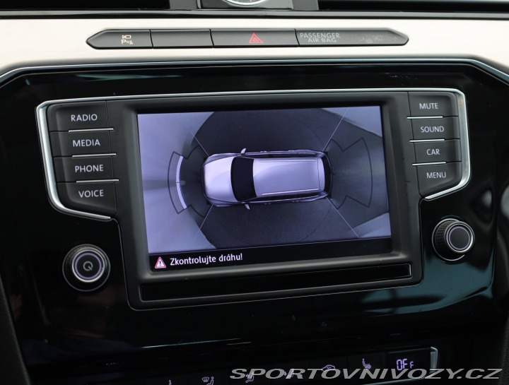 Volkswagen Ostatní modely Passat Highline 2.0 BiTDI 2015