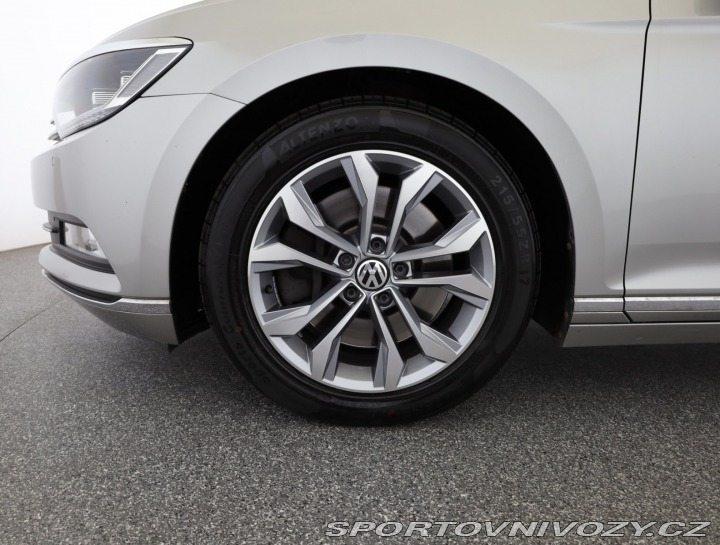 Volkswagen Ostatní modely Passat Highline 2.0 BiTDI 2015
