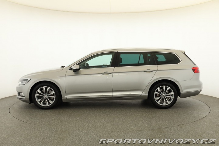 Volkswagen Ostatní modely Passat Highline 2.0 BiTDI 2015