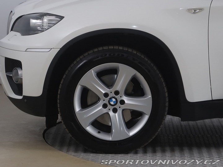 BMW X6 xDrive40d 2012