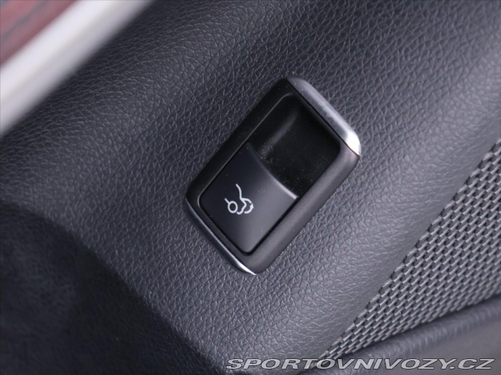 Mercedes-Benz CLA 2,0 45AMG 4-MATIC DPH CZ 2013