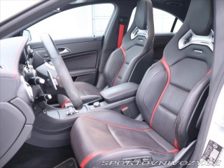 Mercedes-Benz CLA 2,0 45AMG 4-MATIC DPH CZ 2013
