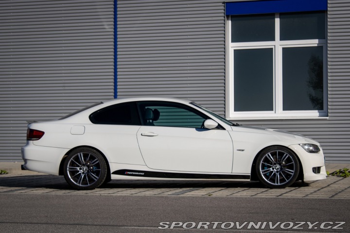 BMW 3 Coupé 335 i 2008