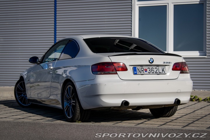 BMW 3 Coupé 335 i 2008
