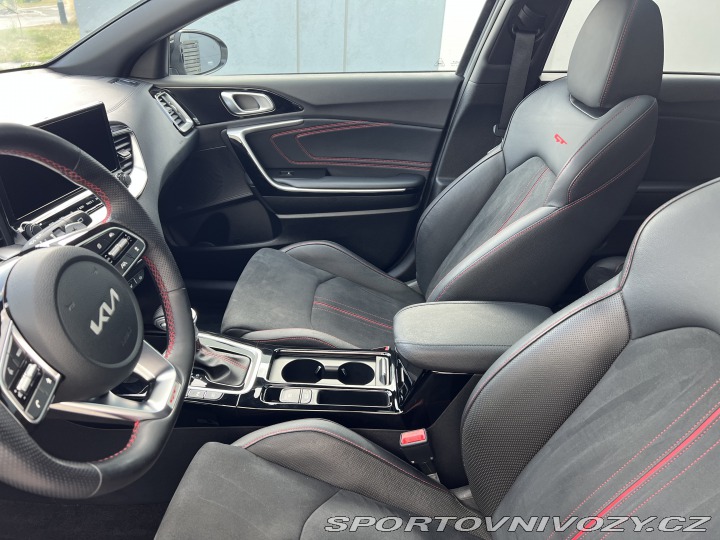 Kia ProCeed 2021