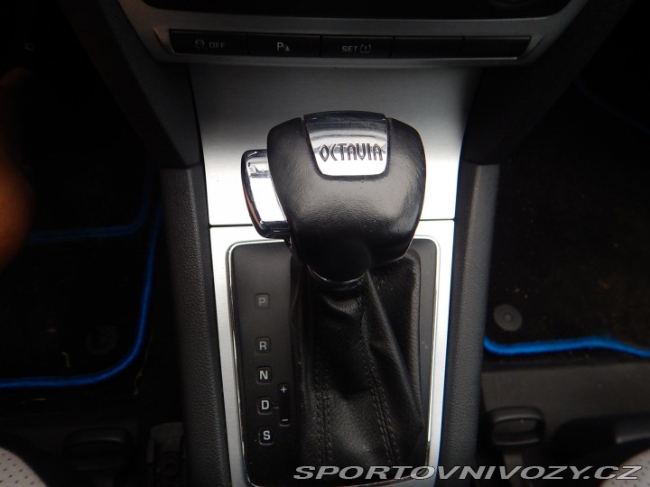 Škoda Octavia RS 2.0 FSi 147 kw AUTOMAT RS 2011