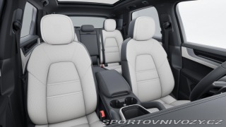 Porsche Cayenne E-Hybrid 2025