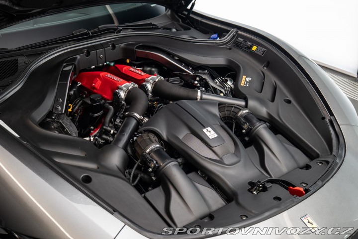 Ferrari Roma 2021
