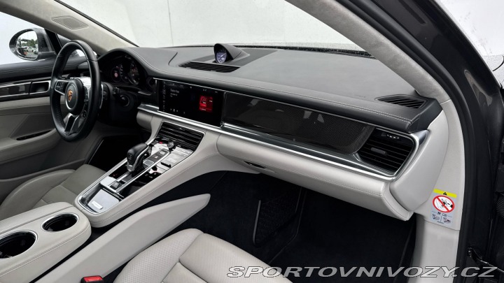 Porsche Panamera Turbo S E-Hybrid Sport Tu 2018